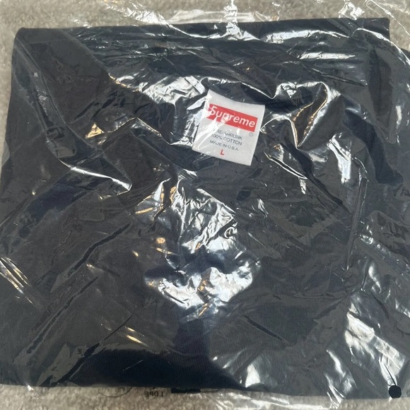 SUPREME BLACK PATCHWORK TEE - Picture 4 of 4